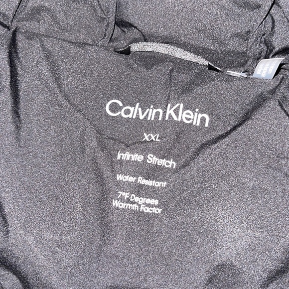 Calvin Klein Men’s Puffer Hooded Jacket🆕 - Picture 12 of 15